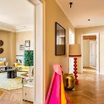170M Air Conditioned Decor Apartment