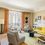 170M Air Conditioned Decor Apartment